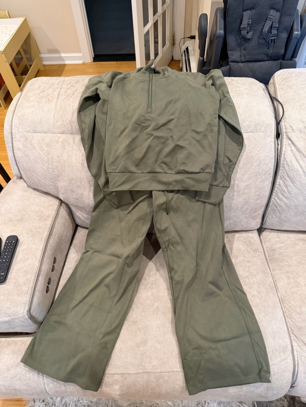 Olive Green Cozy Quarter-Zip Sweatshirt and Matching Pants Set